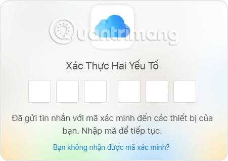 Chọn Danh bạ ở giao diện mới xuất hiện trên iCloud website