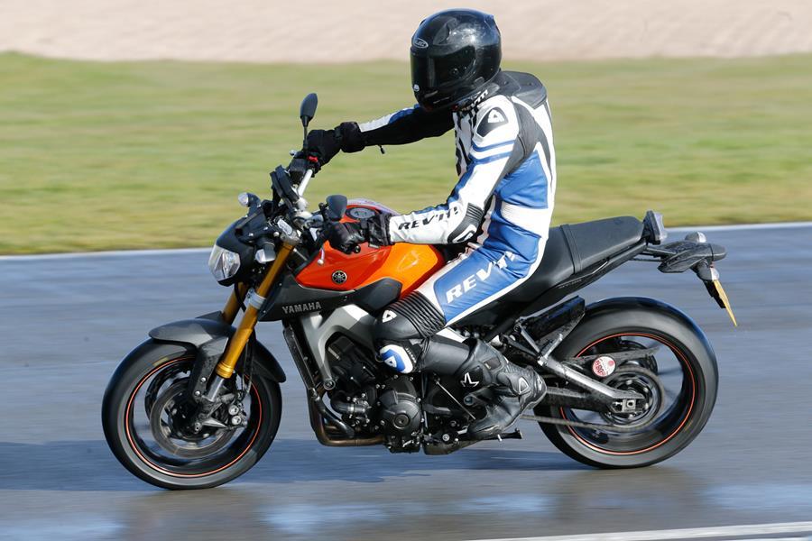 2013-2020 Yamaha MT-09 ridden on track