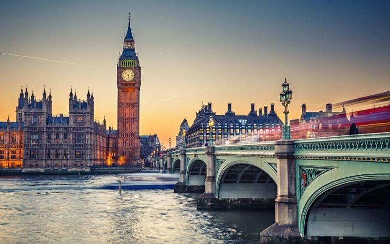 Thủ đô nước Anh - London nằm ở phía Đông Nam nước Anh